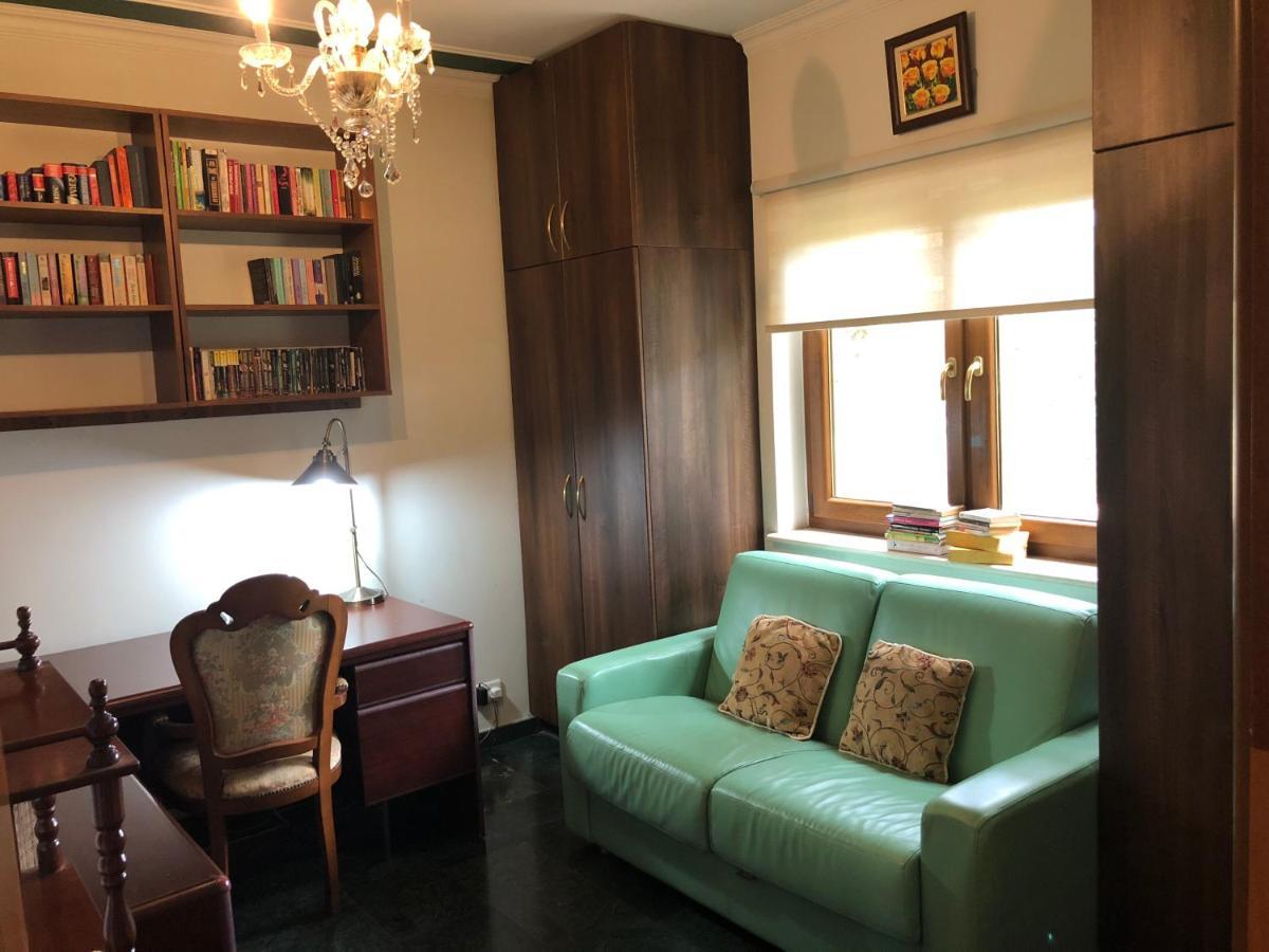 Villa Natalia 아이아 나파 외부 사진