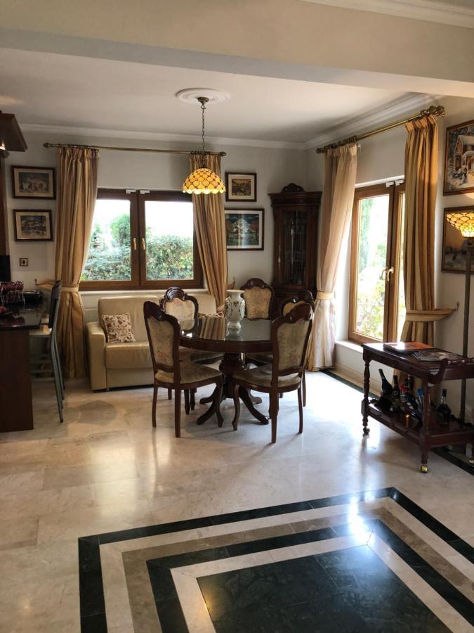 Villa Natalia 아이아 나파 외부 사진